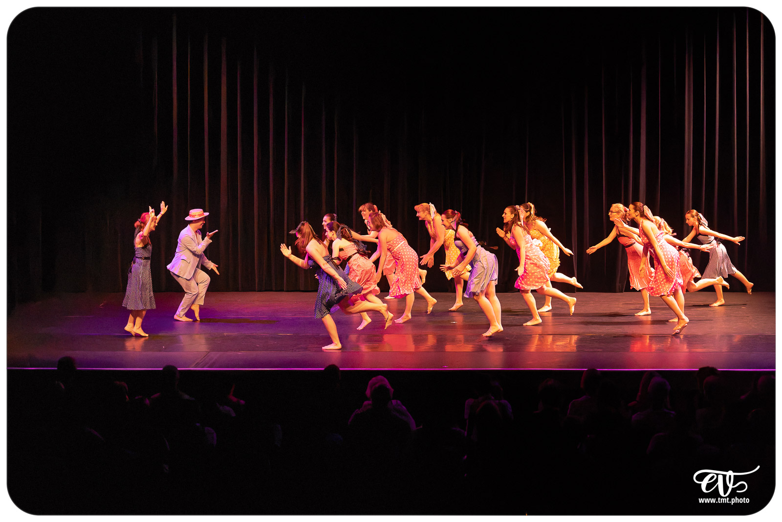 ECOLE DE DANSE CÉCILE ADAMOW